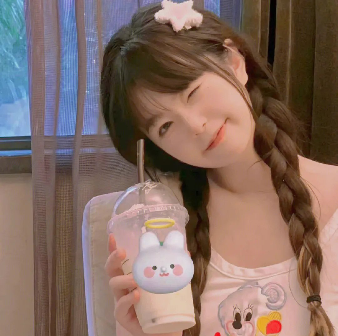 缠绕洞窟的野兽